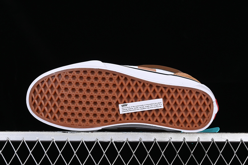 Vans Classics Knu Skool 2023 White/Brown 11