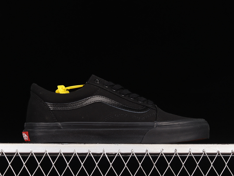 Old Skool Black/Black/Black 25