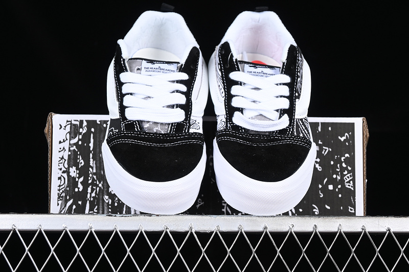 V*Ans Knu Skool White/Black 29