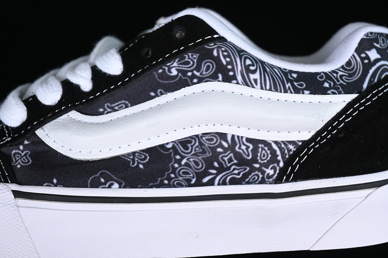 Vans Classics Knu Skool 2023 White/Black 19