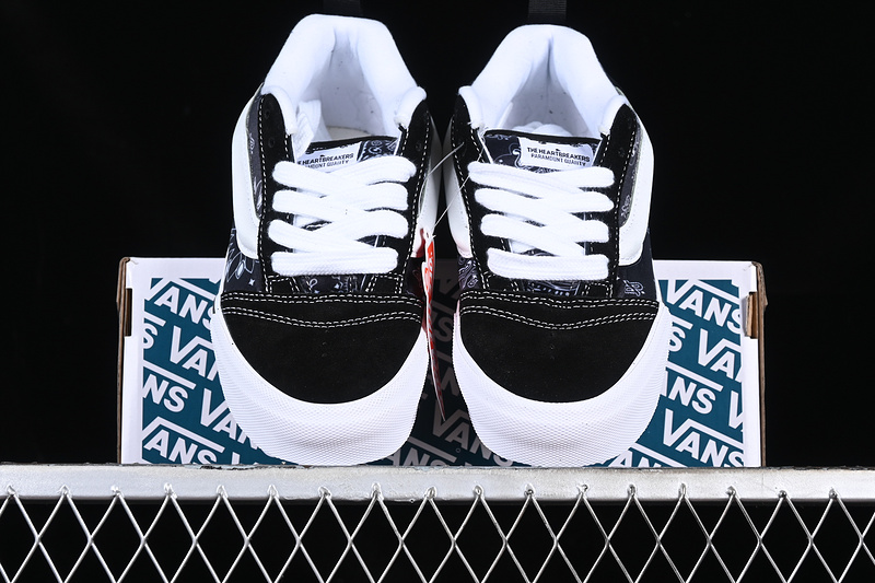 Vans Classics Knu Skool 2023 White/Black 23