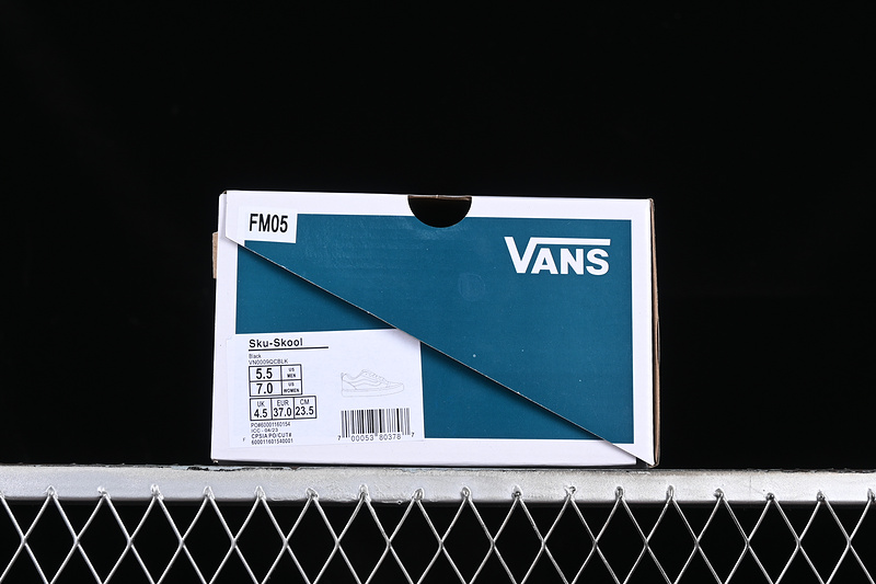 Vans Classics Knu Skool 2023 White/Black 25