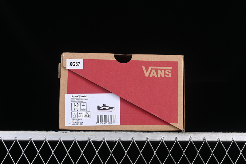 Vans Classics Knu Skool Brown 3