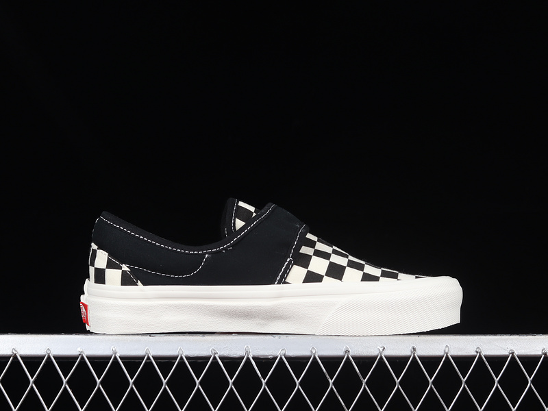 Slip-On 47 V Dx Anaheim Factory Black Checkerboard Black/True White 7