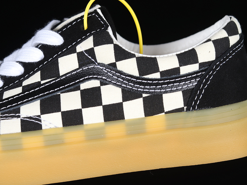 Style 36 Checkerboard Black/White/Gum 21