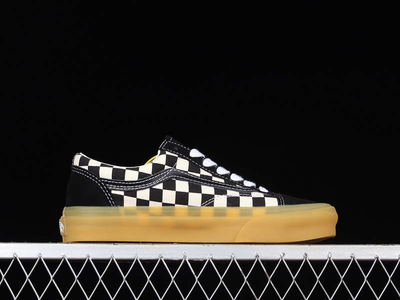 Style 36 Checkerboard Black/White/Gum 27