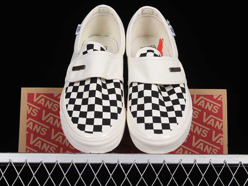 Fear Of Fog X Slip-On 47 V Dx White/Black/White 7