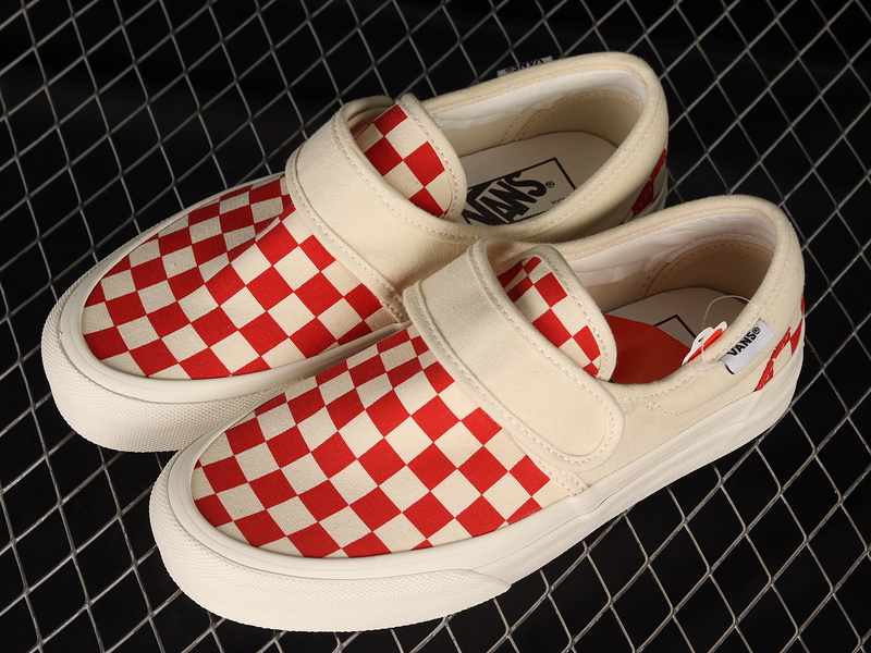 Slip-On 47 V Dx Anaheim Factory Red Checkerboard Red/True White 3