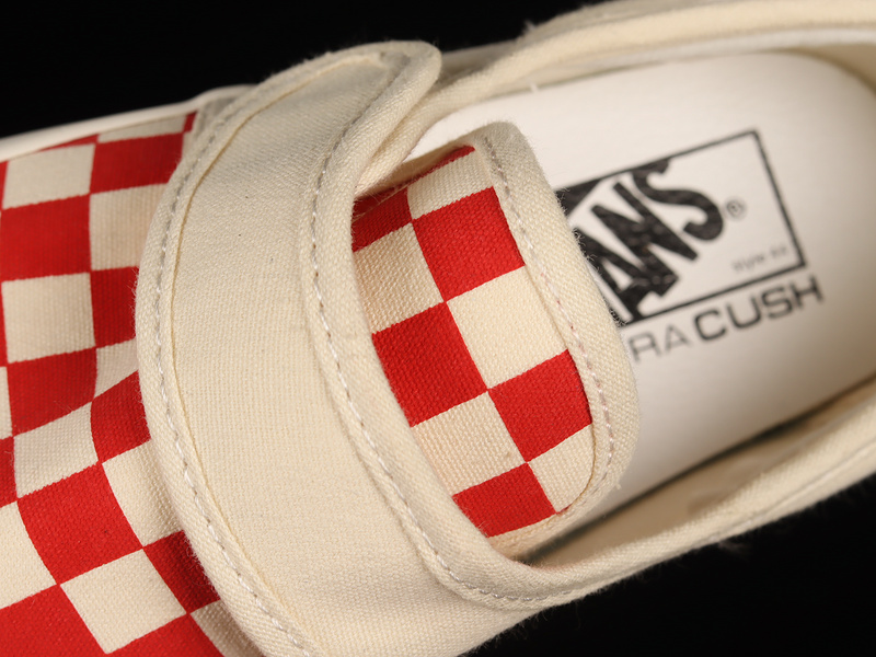 Slip-On 47 V Dx Anaheim Factory Red Checkerboard Red/True White 19