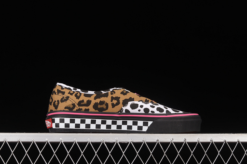 Authentic Low Shoes Leopard Print/Black/Pink 11