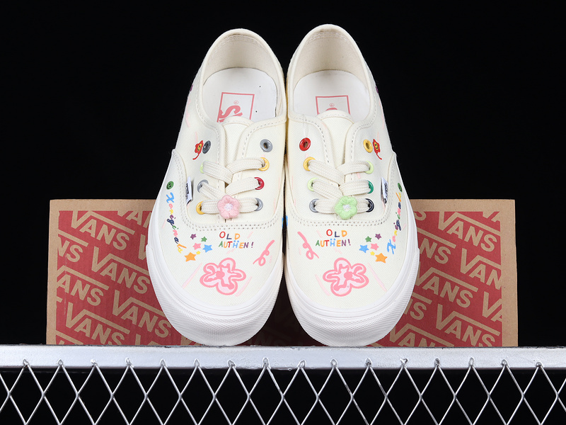 Og Authentic Lx White/Light Pink/Multi-Color 21