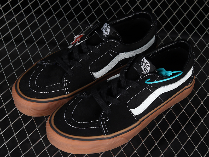 Ua Sk8-Low Sneakers Black/White/Gum 9