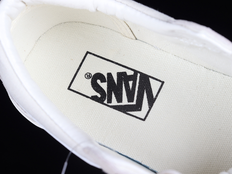 Sk8-Low Reissue White/White/White 27