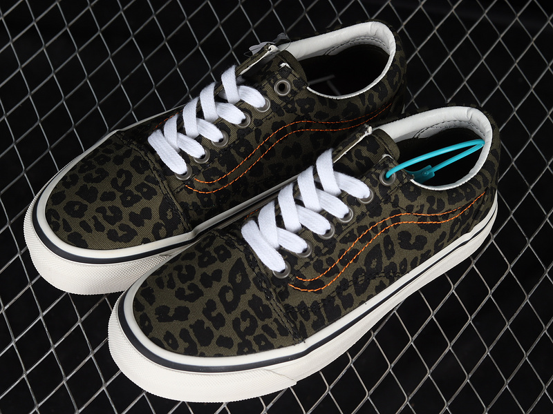 Anaheim Factory Old Skool 36 Dx Dark Green/Leopard Print/Black 3