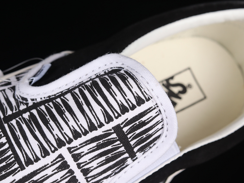 Offspring X Slip-On Og Lx Black/White/Black 13