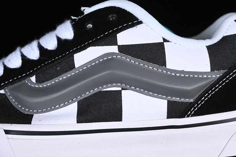 Vans Classics Knu Skool 2023 White/Grey/Black 21