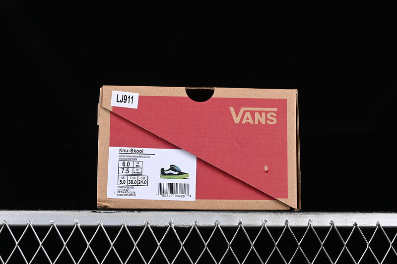 Vans Classics Knu Skool White/Green/Black/Blue 15