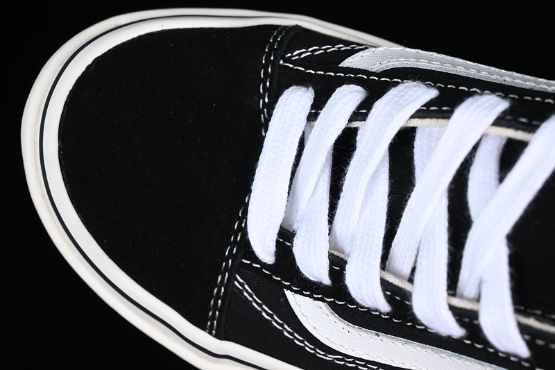 Old Skool Vibr White/Black 27