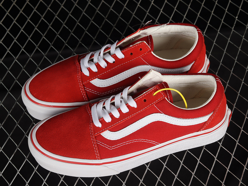 Old Skool Red/White 21