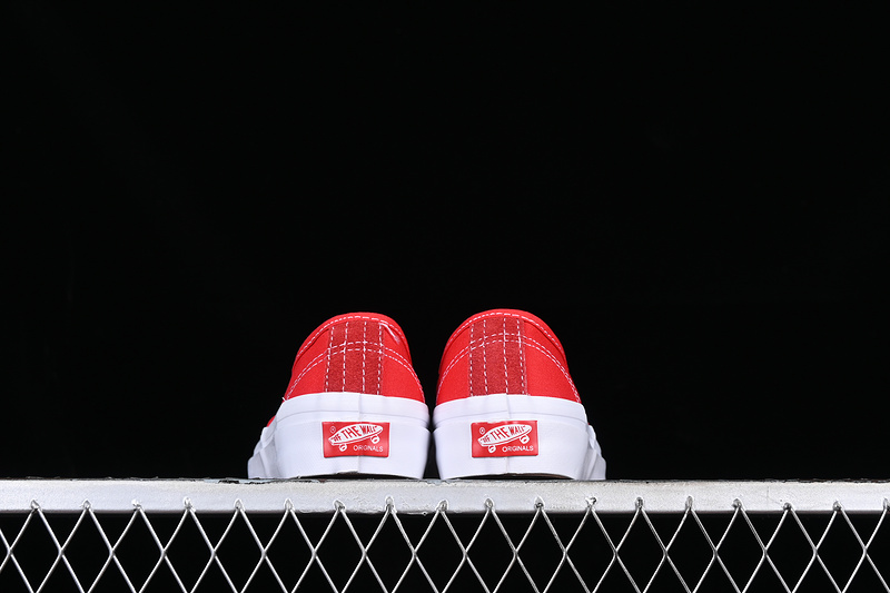 Vault Og Low Top Casual Sneakers Red/White 13