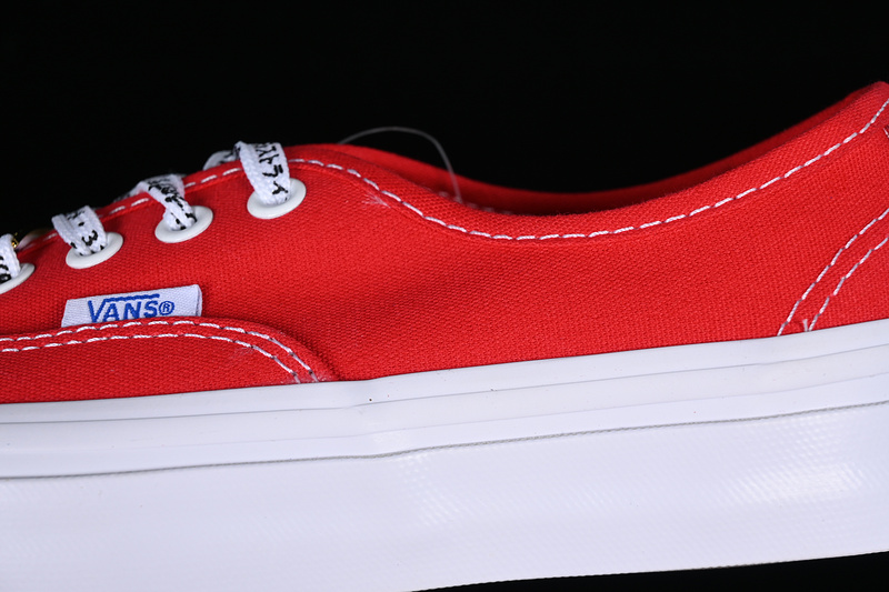 Vault Og Low Top Casual Sneakers Red/White 17