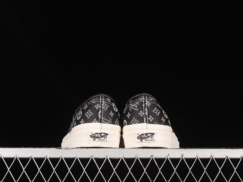 Sns Lv Checkerboard/Black/White 23