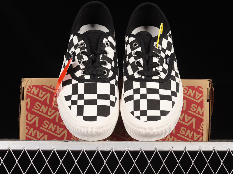 Woven Check Authentic 44 Dx Blavk/White 19