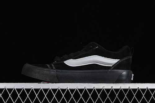 Vans Classics Knu Skool Black/Grey 23