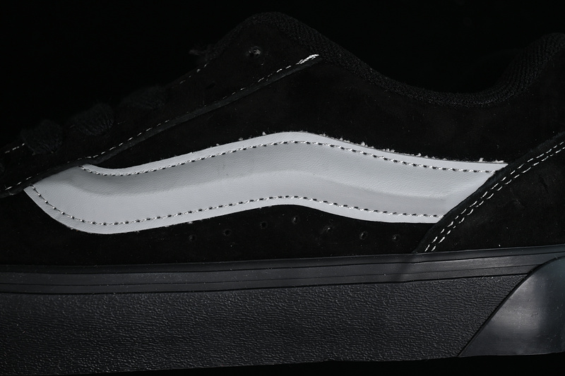 Vans Classics Knu Skool Black/Grey 25