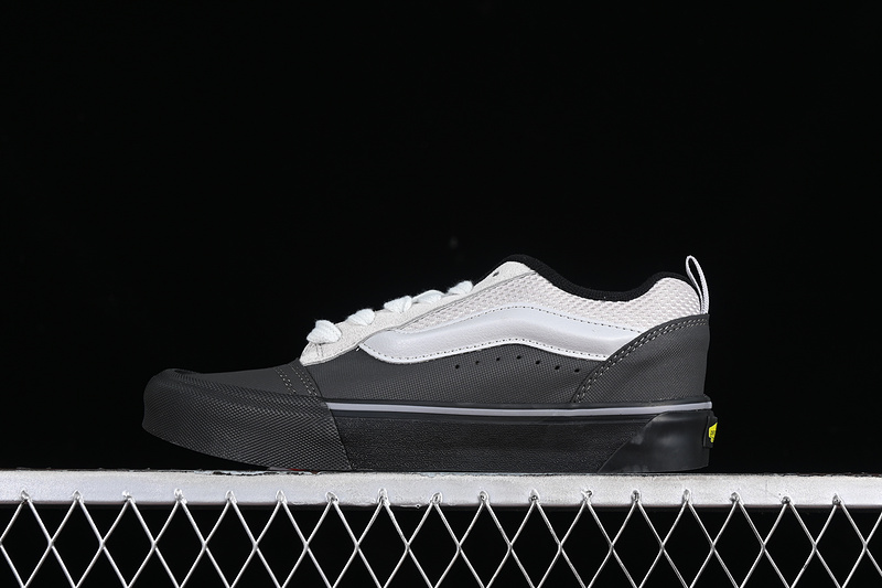 Vans Og Classic Slip-Og Black/Grey 3