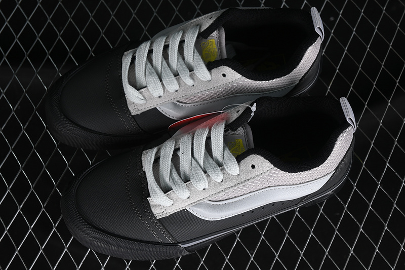 Vans Og Classic Slip-Og Black/Grey 29