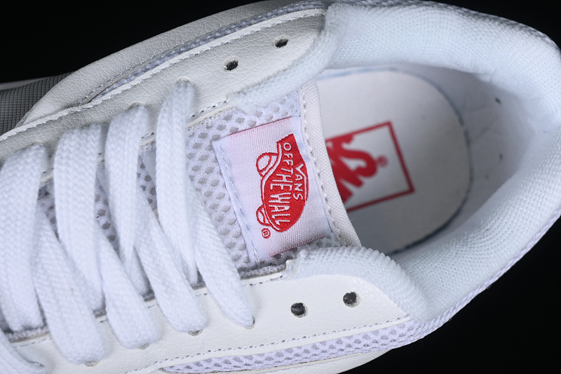 Vans Classics Knu Skool Retro Skate White/Red 25