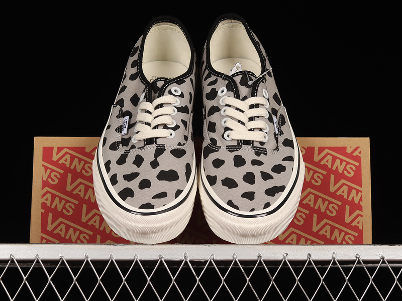 Authentic X Wacko Maria Grey/Black/Leopard Print 5