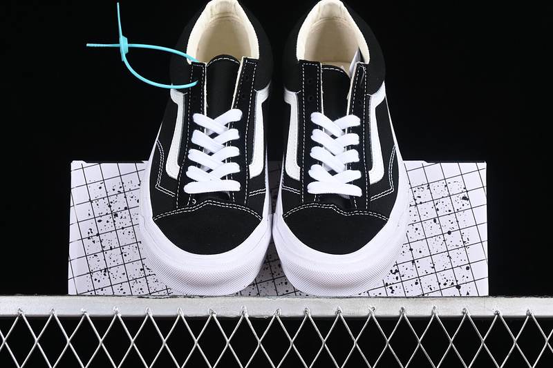 Vans Style 36 Lx Black/True White 7