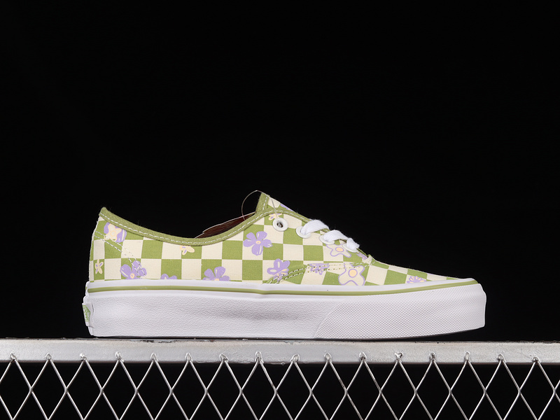 Wallpaper Authentic Shoes Fresh Green/White 19