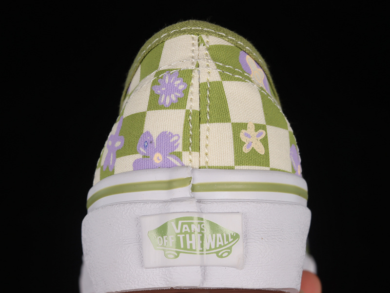 Wallpaper Authentic Shoes Fresh Green/White 25