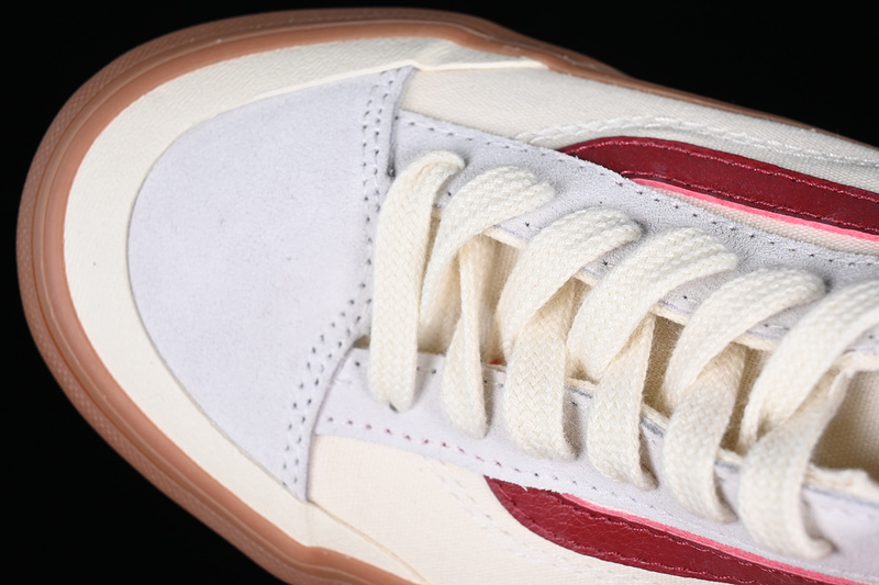 Style 136 Vr3 White/Red/Beige/Brown 5