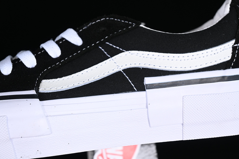 Sk8 Low White/Black 17