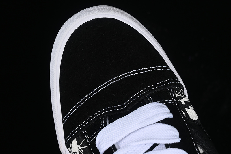 Vans Classics Knu Skool Black/White 15