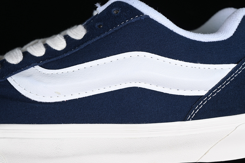 Vans Classics Knu Skool White/Blue 17