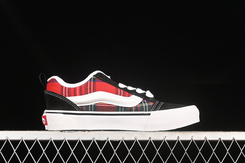 Vans Classics Knu Skool White/Black/Red 19