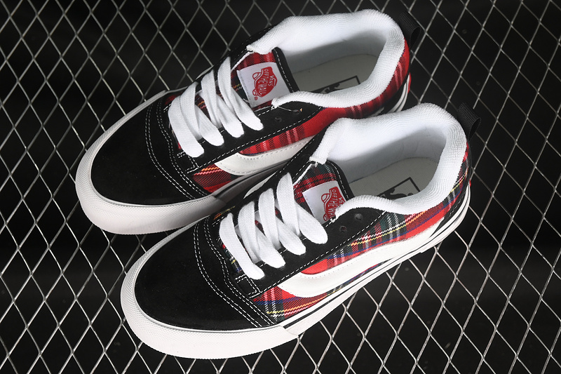 Vans Classics Knu Skool White/Black/Red 23