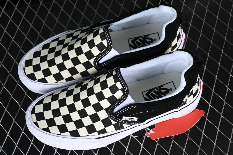 Vans Knu Slip-On White/Black 5