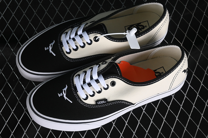 Vans Authentic White/Black/Grey 7