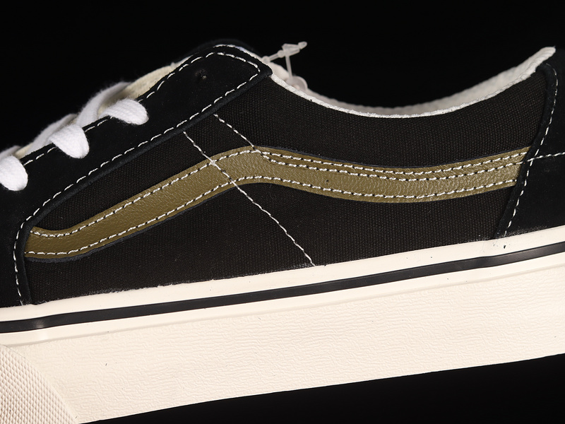 Sk8-Low Black/Black/White 5