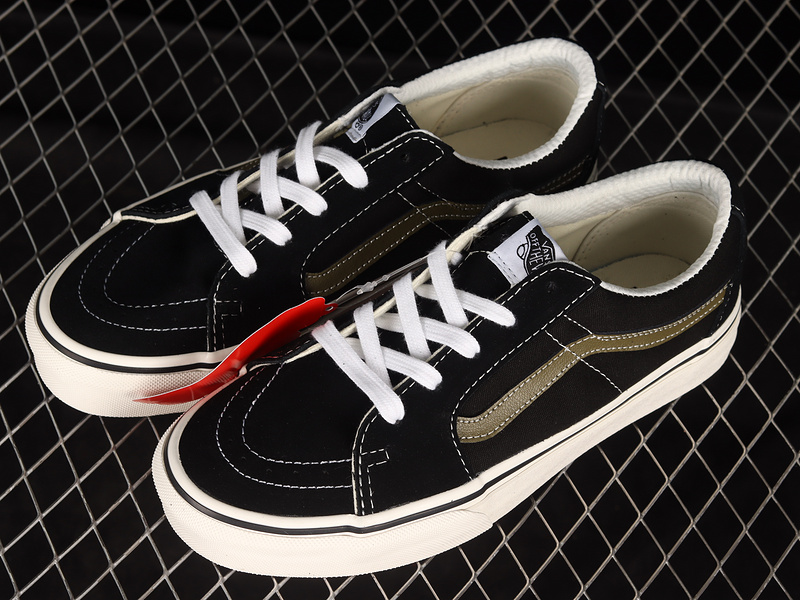 Sk8-Low Black/Black/White 15