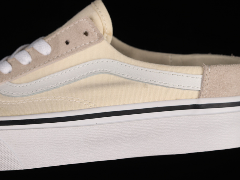 Old Skool Mule Classic White/True White 3