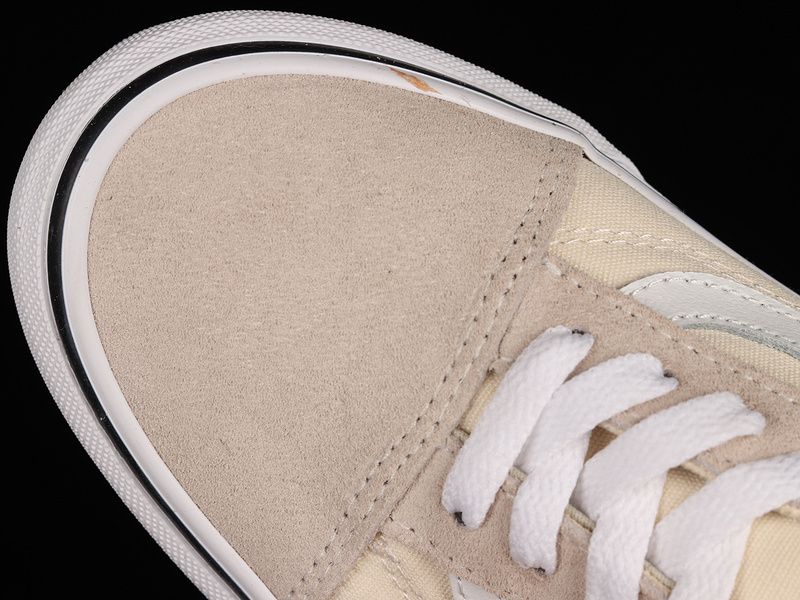 Old Skool Mule Classic White/True White 5