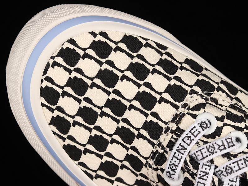 Brain Dead X Og Authentic Lx Black/White/Black 7