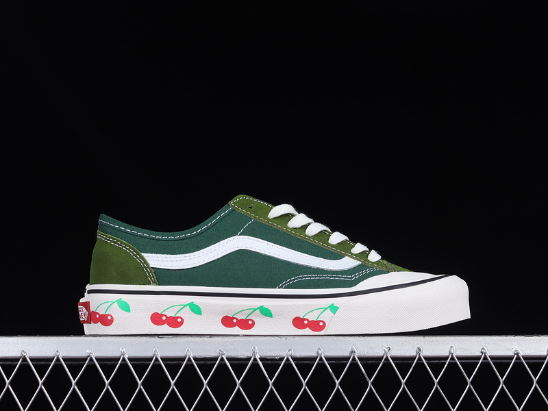 Style 36 Decon Sf Small Cherry Green/White/Black 21